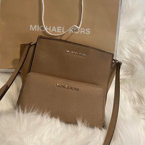 Crossbody with matching wallet